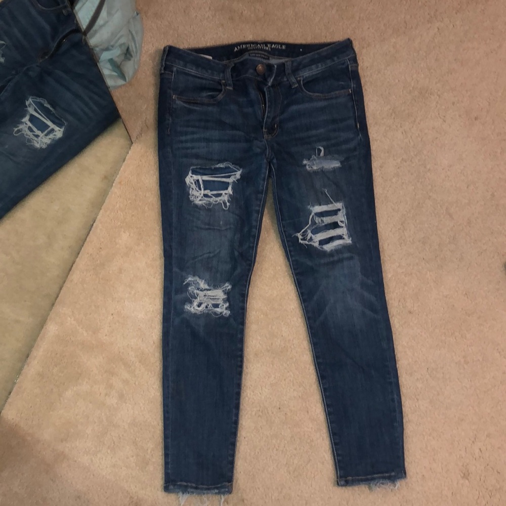 american eagle ripped jeans